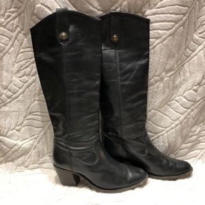 FRYE Jackie Button Boots
